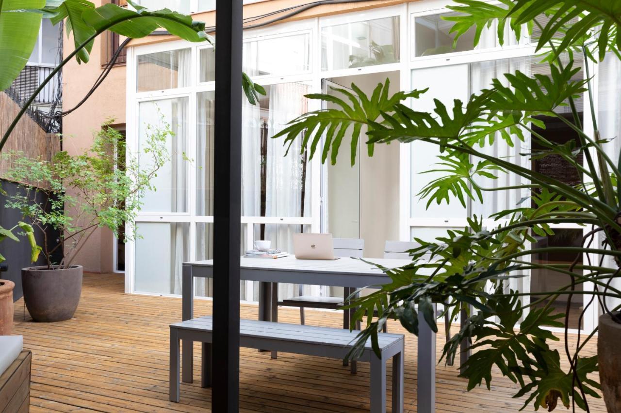 Destinationbcn Universitat Apartments บาร์เซโลนา ภายนอก รูปภาพ