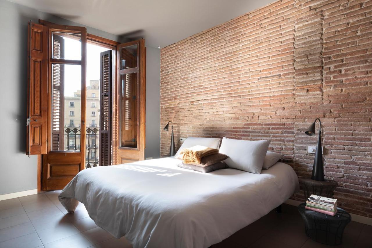 Destinationbcn Universitat Apartments บาร์เซโลนา ภายนอก รูปภาพ
