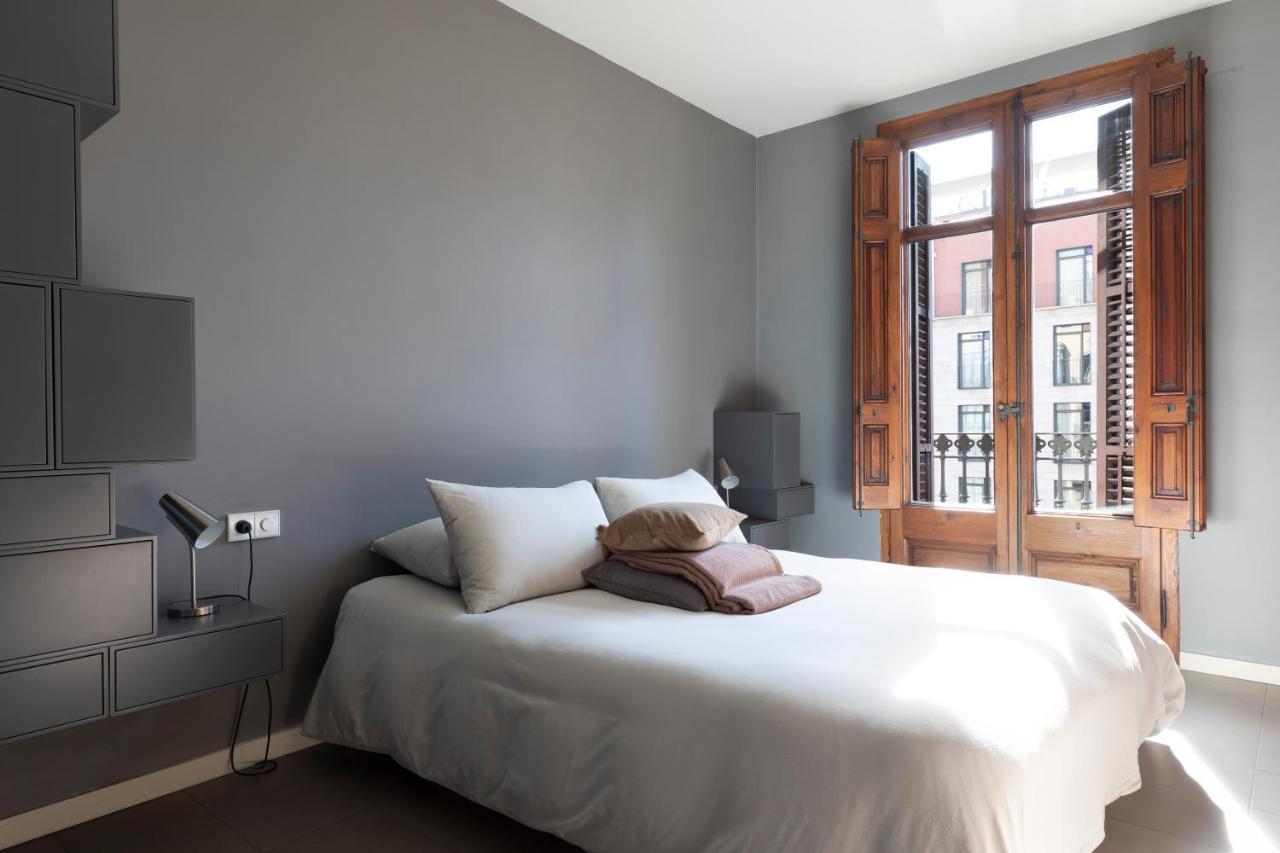 Destinationbcn Universitat Apartments บาร์เซโลนา ภายนอก รูปภาพ